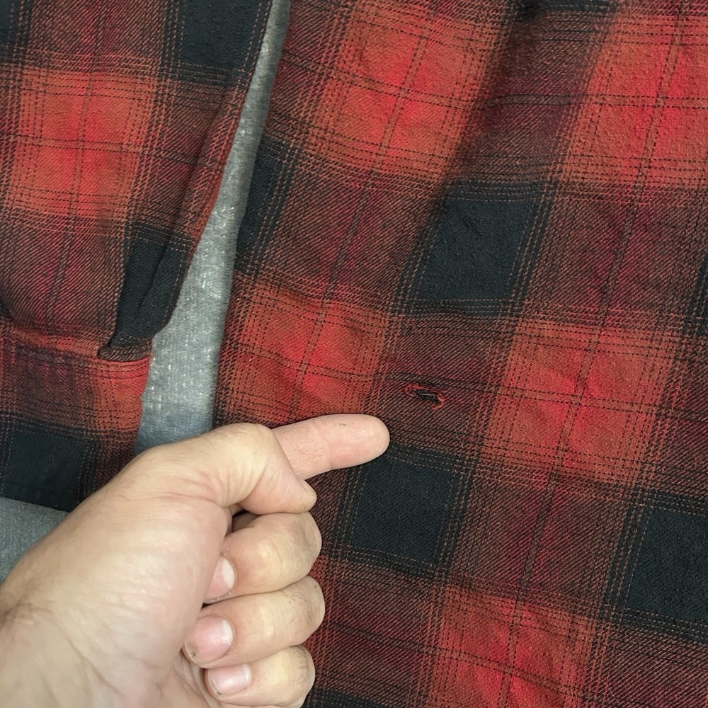 Field & Stream Men's XL Buffalo Plaid Flannel Shirt Red Black Button Up - Picture 8 of 9